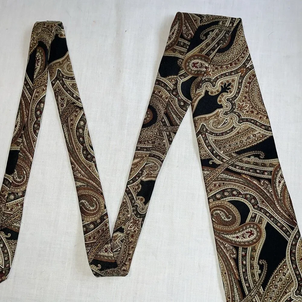 Pierre Balmain Men’s Dress Tie Size 56” Gold Paisley Business Formal City